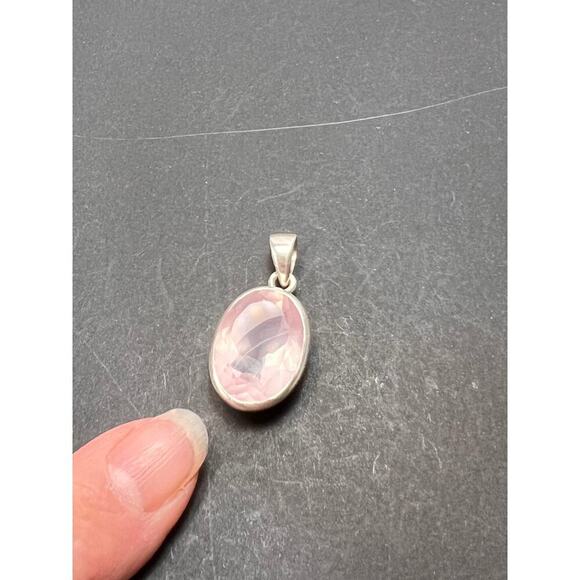 NEW Rose Quartz oval gemstone sterling silver pendant 5.62 grams - Picture 9 of 11